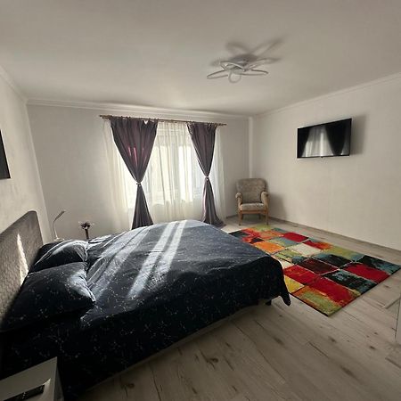Appartamento Casa Grande Făgăraş Esterno foto